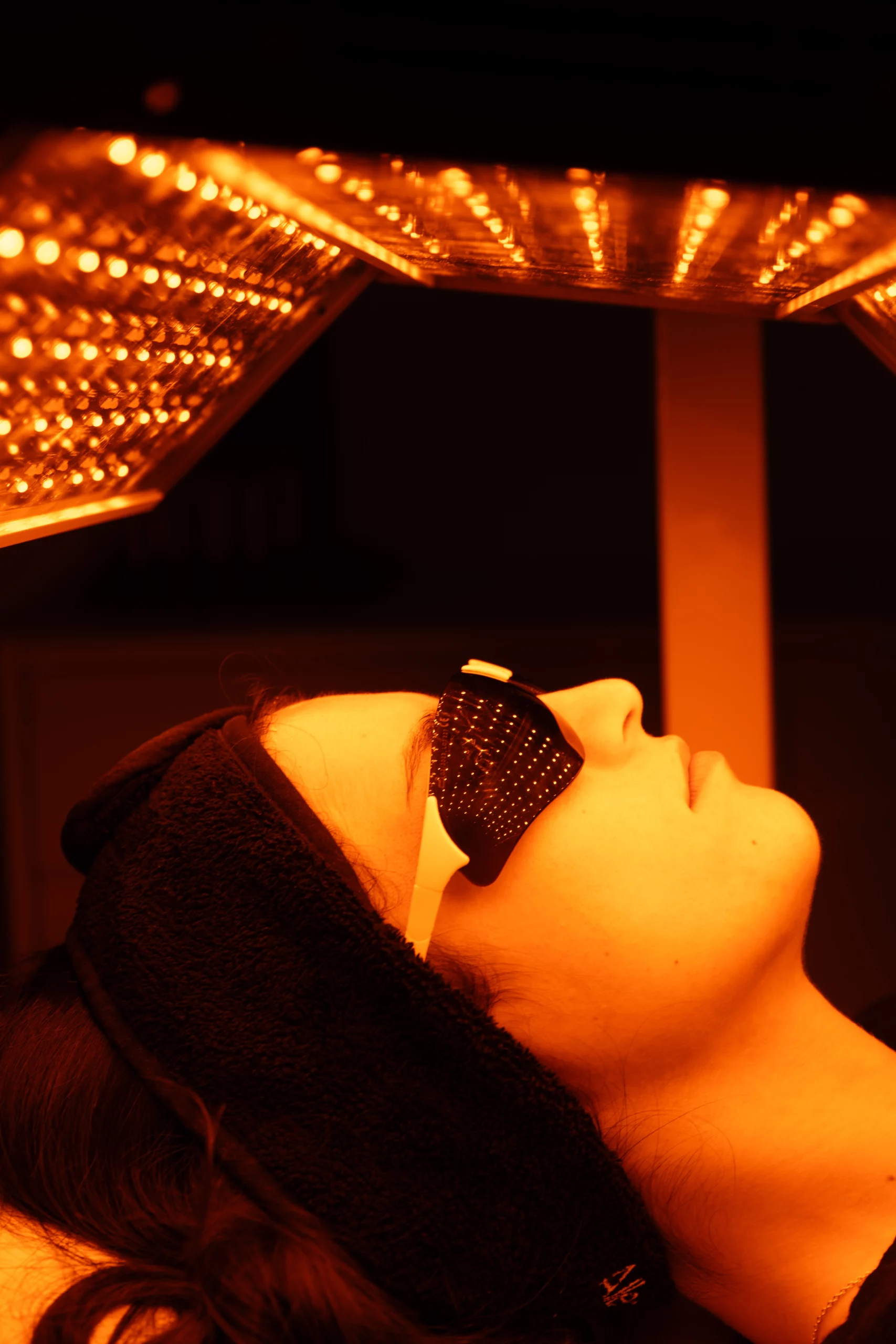 LED visage Bordeaux peau apaisée rougeurs imperfections
